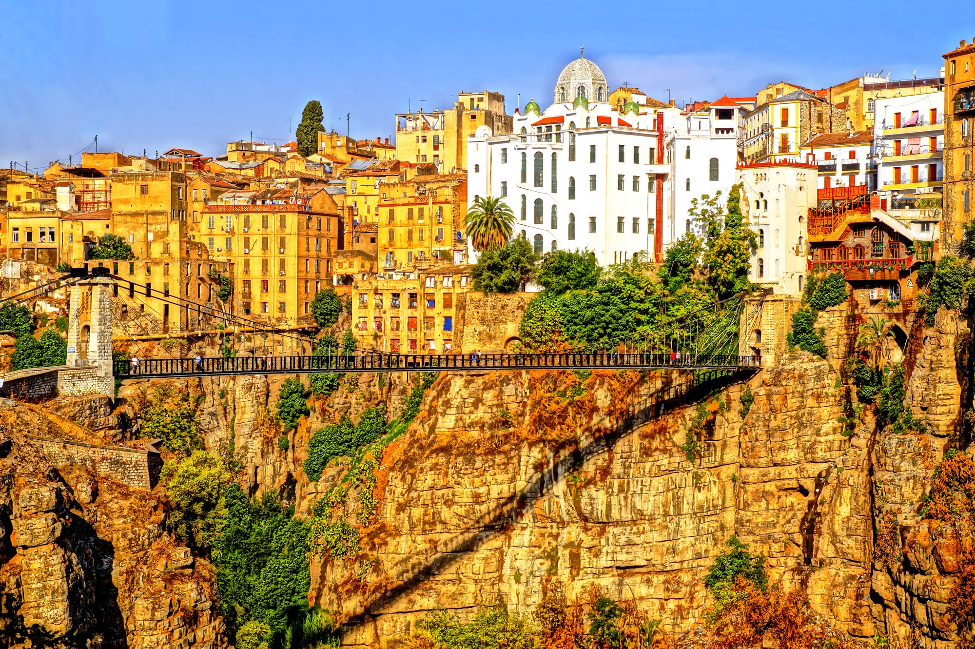 رحلات سياحية من تونس إلى الجزائر