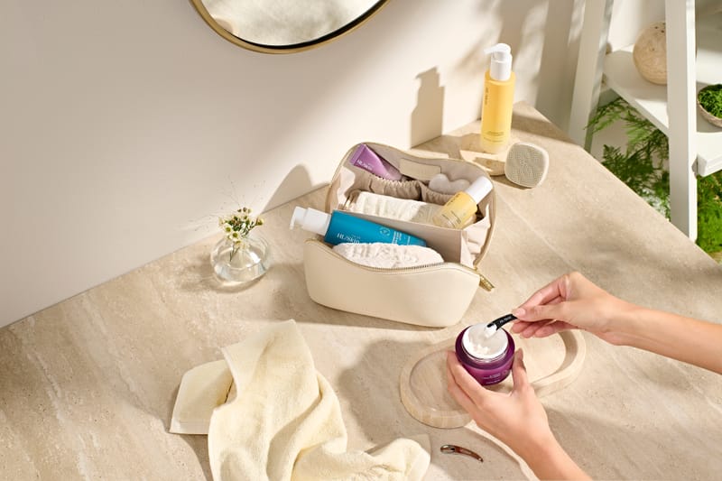 🌿 Η Herbalife φέρνει την κορεάτικη καινοτομία στο skincare με τη νέα σειρά HL/Skin