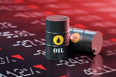 النفط يتراجع مع آمال إعادة فتح مضيق هرمز
