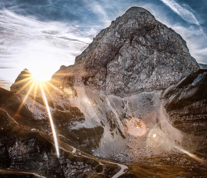 Mangartsko sedlo (2055 m), Mangart Saddle (2055 m), Slovenia's Highest Panoramic Road