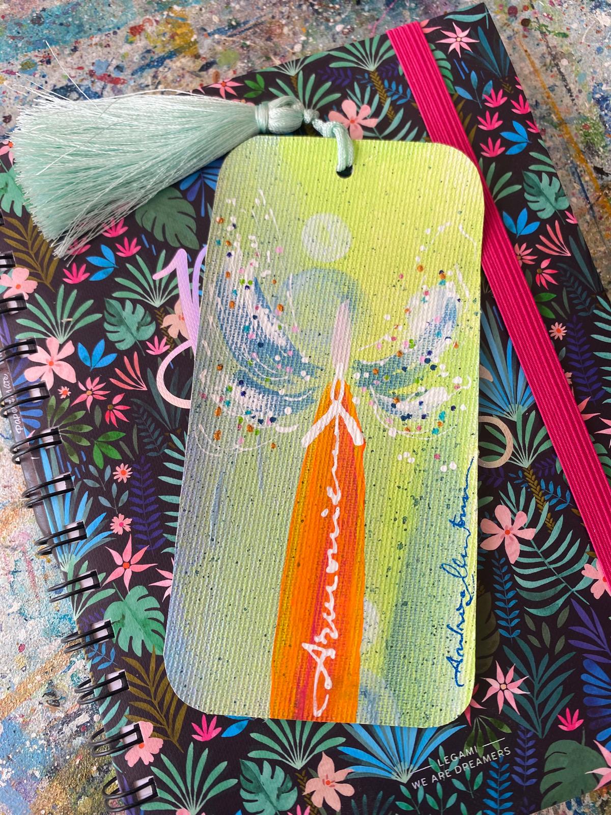 Livres, journaux, signets