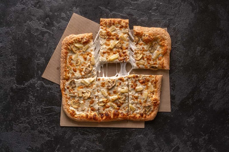 Pizza Hut: 20 branches adapted for Passover