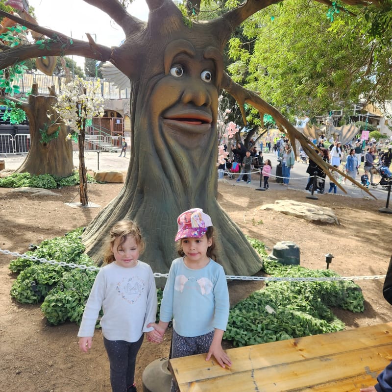 גן האם: ממלכת הדרקונים מתארחת לפסח