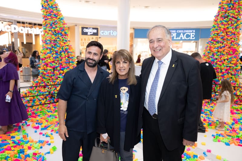 סאם חלבי צבע את הגרנד קניון ב(כמעט) כל צבעי הקשת