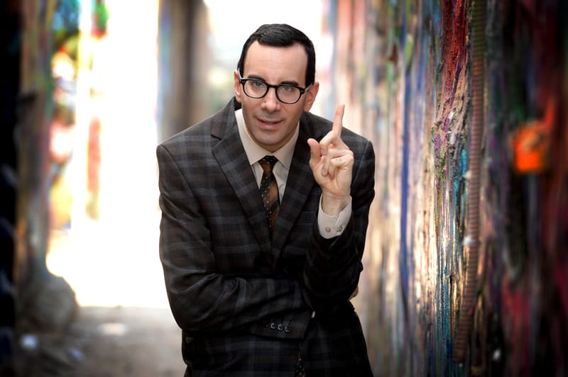 Zappa Haifa: Uri Breuer in a stand-up show