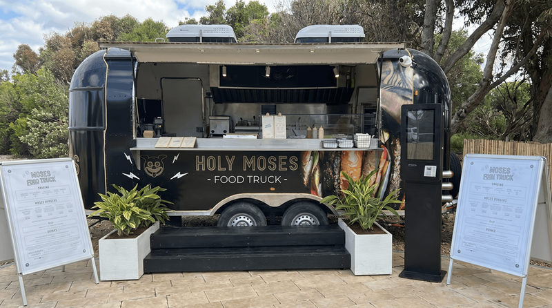 קבלו את רשת הפוד טראקים: HOLYMOSES FOOD TRUCK