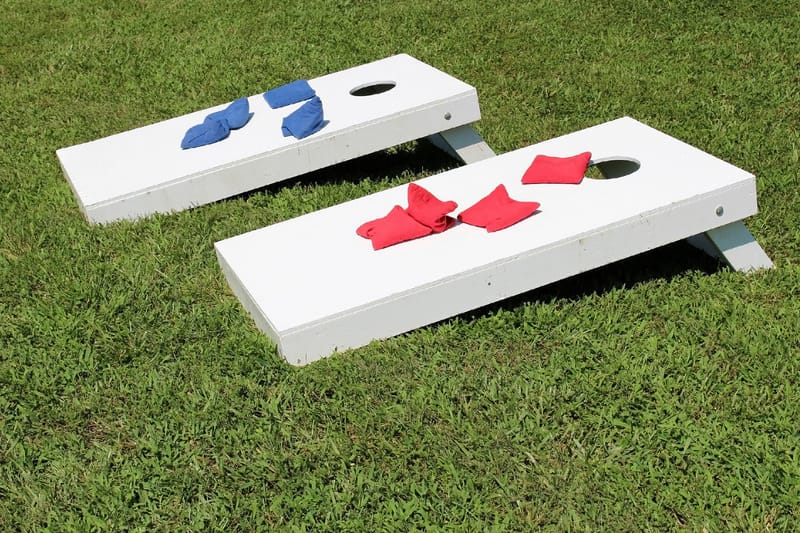 CORNHOLE/MEAT RAFFLE