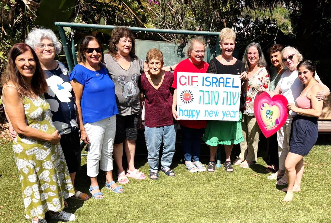 חברי העמותה ומעיין