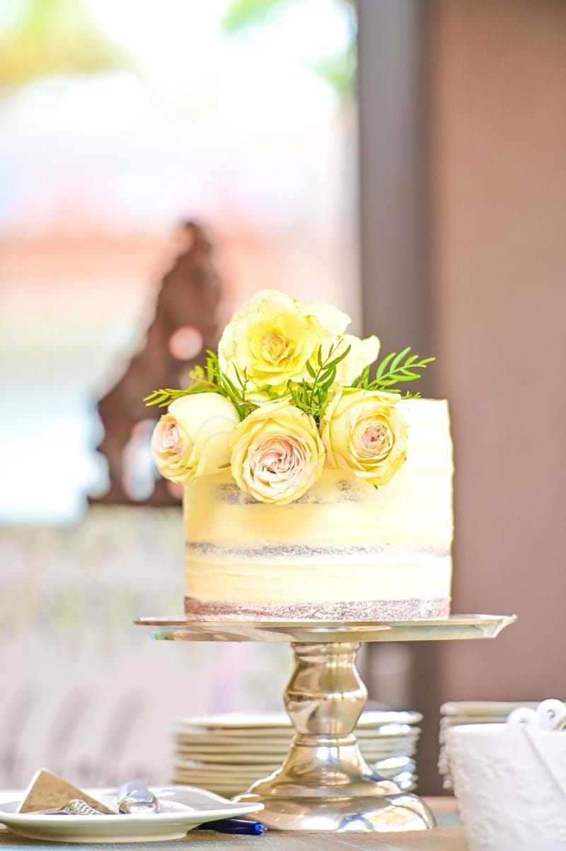 CAKES & CUPCAKES