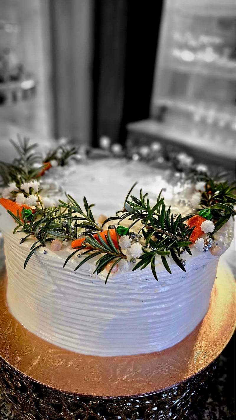 CAKES & CUPCAKES