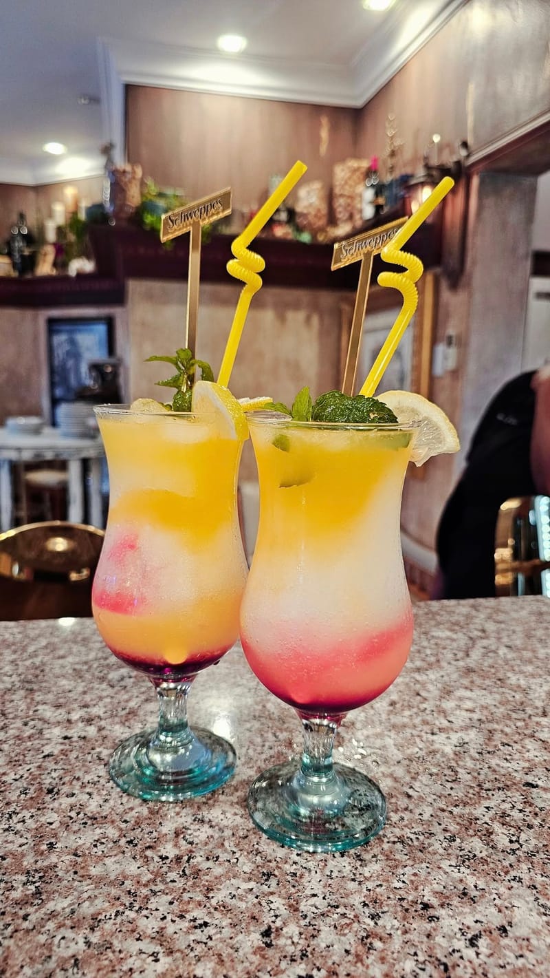 CAN BE ALCOHOLIC OR NON-ALCOHOLIC