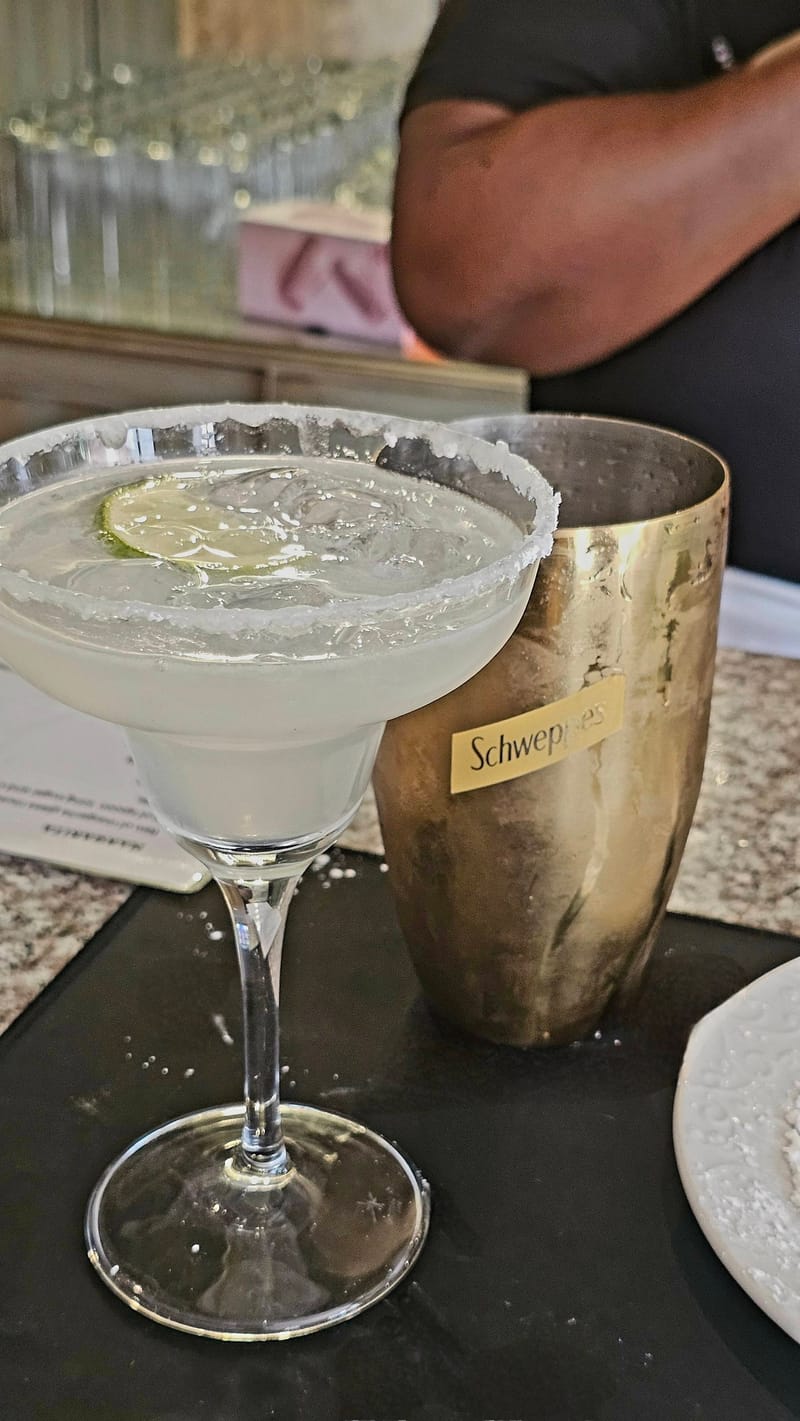 CAN BE ALCOHOLIC OR NON-ALCOHOLIC