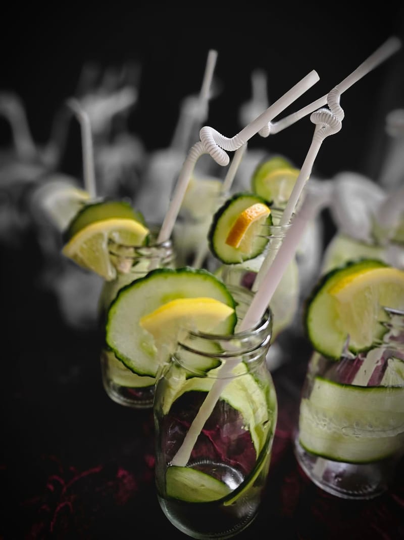 CAN BE ALCOHOLIC OR NON-ALCOHOLIC