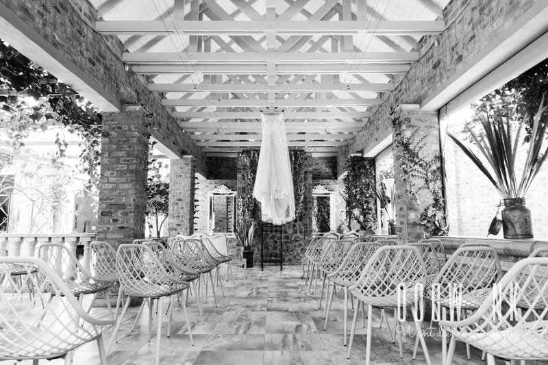INTIMATE WEDDINGS