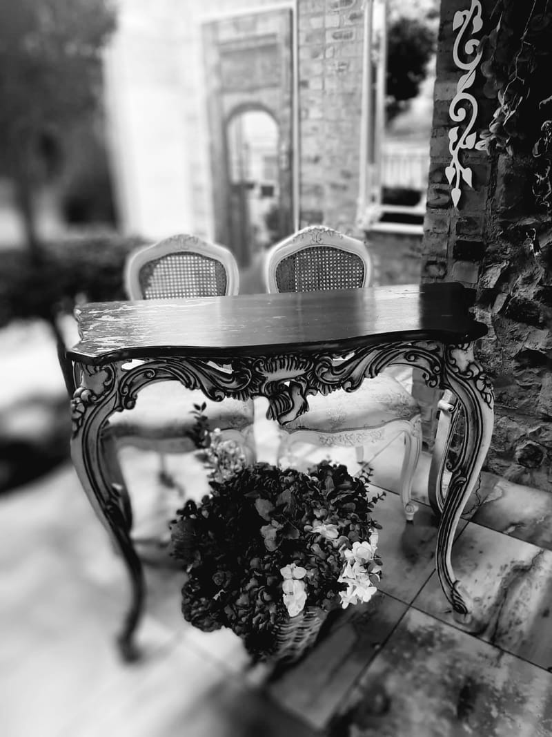 INTIMATE WEDDINGS