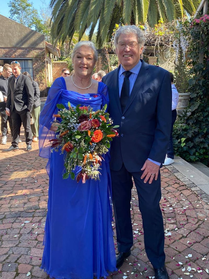 INTIMATE WEDDINGS