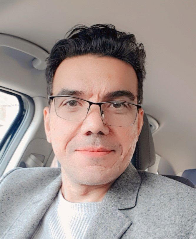 الكادر الفني