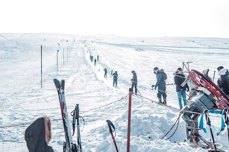 Լեռնանիստ, որտեղ ցուրտ է, սակայն շատ ջերմ