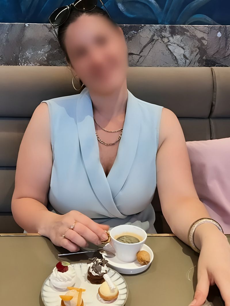 Luxury Escort in Paris, London, Milan and other cities...