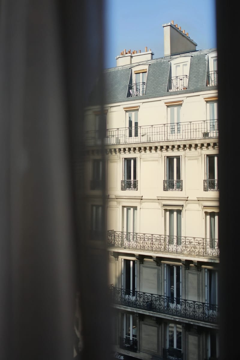 Luxury Escort in Paris, London, Milan and other cities...