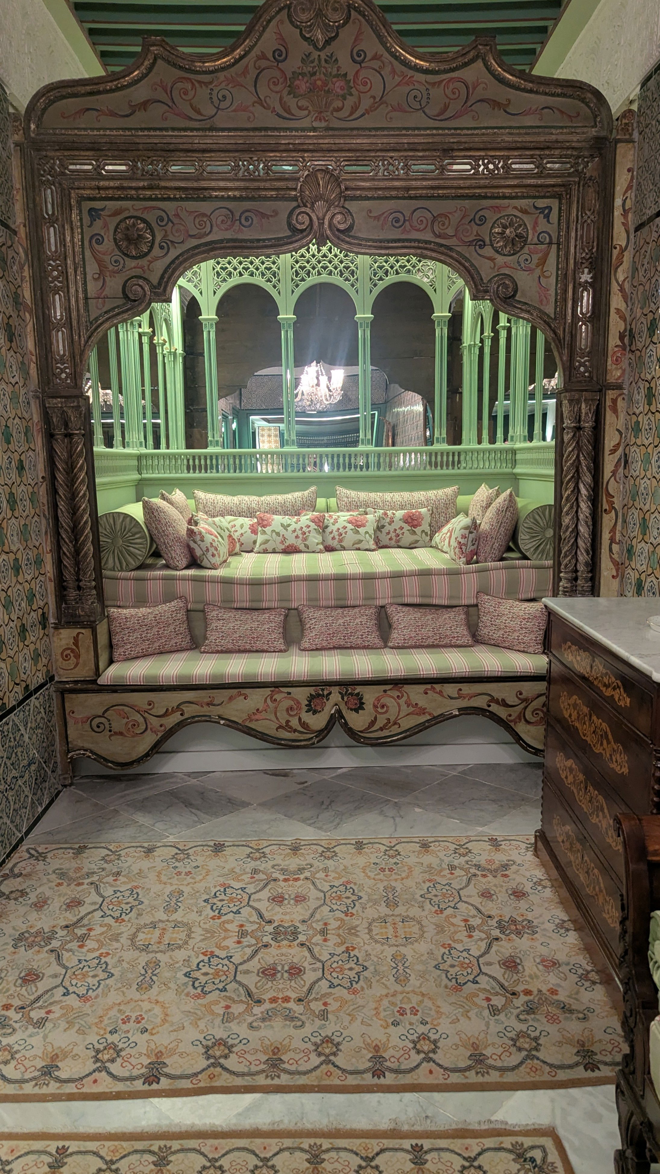 Tunis, Marrakech, Cairo and more...