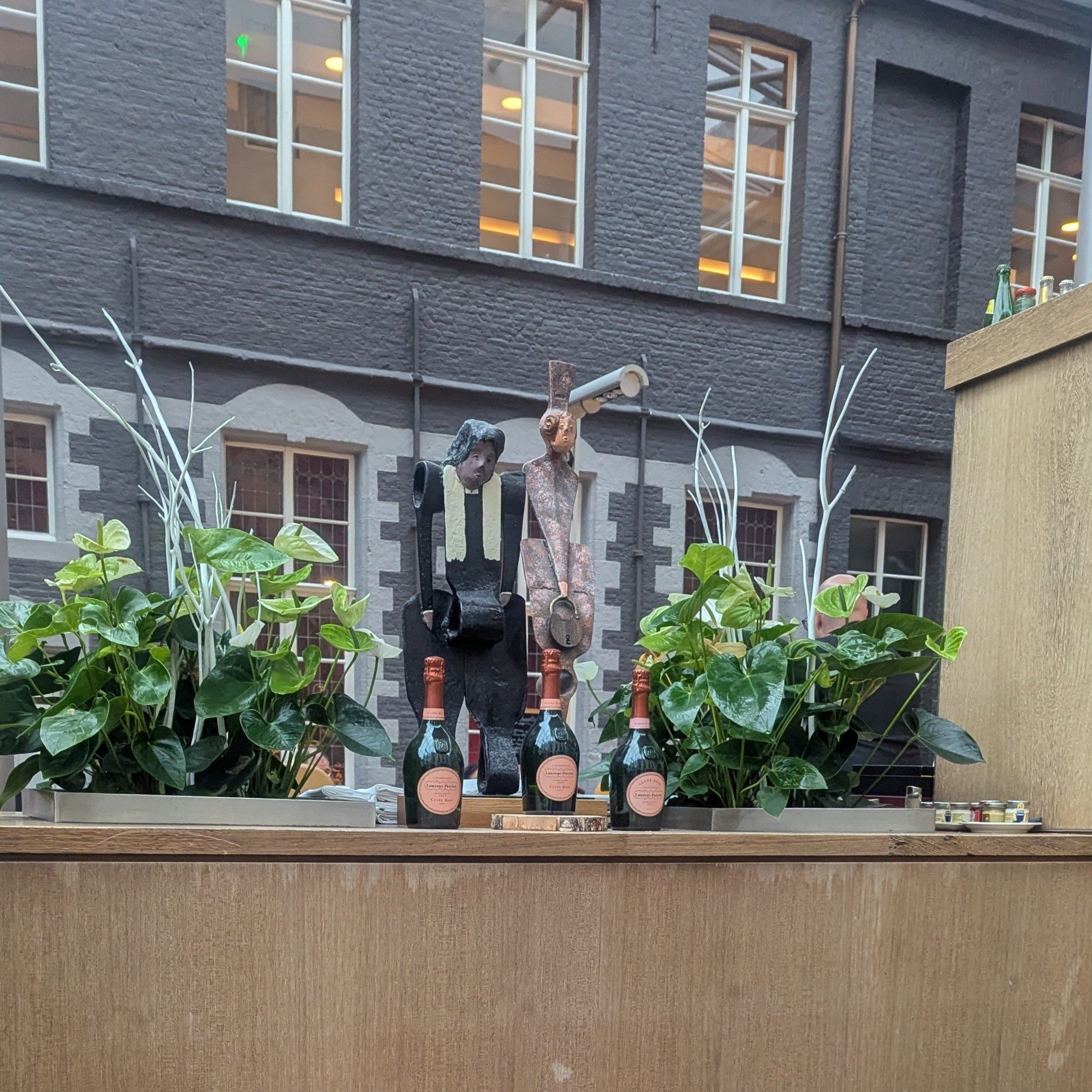 Paris, London, Milan and more...