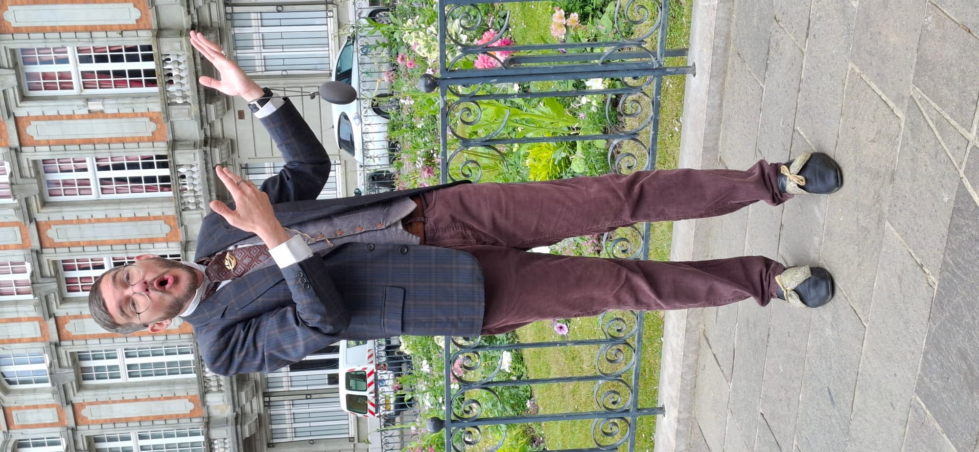 VISITE AVEC LE PROFESSEIR PERDU