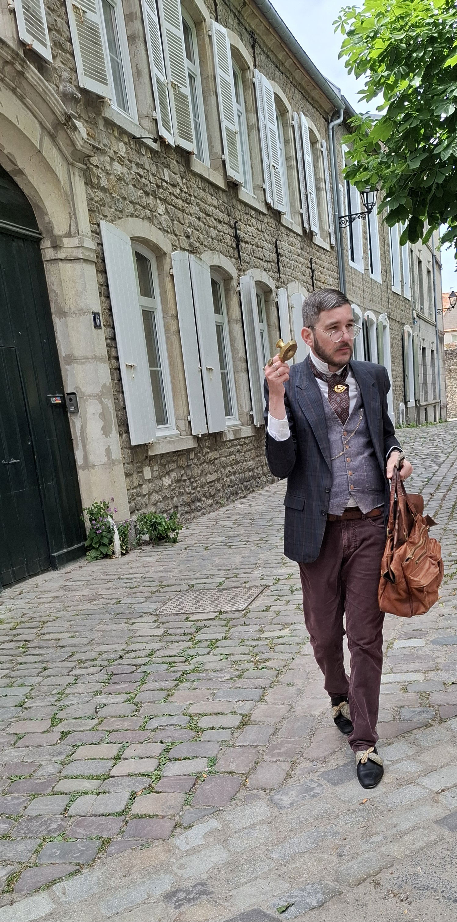 VISITE AVEC LE PROFESSEIR PERDU