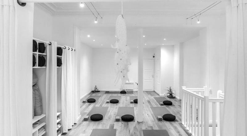 STUDIOS YAY YOGA