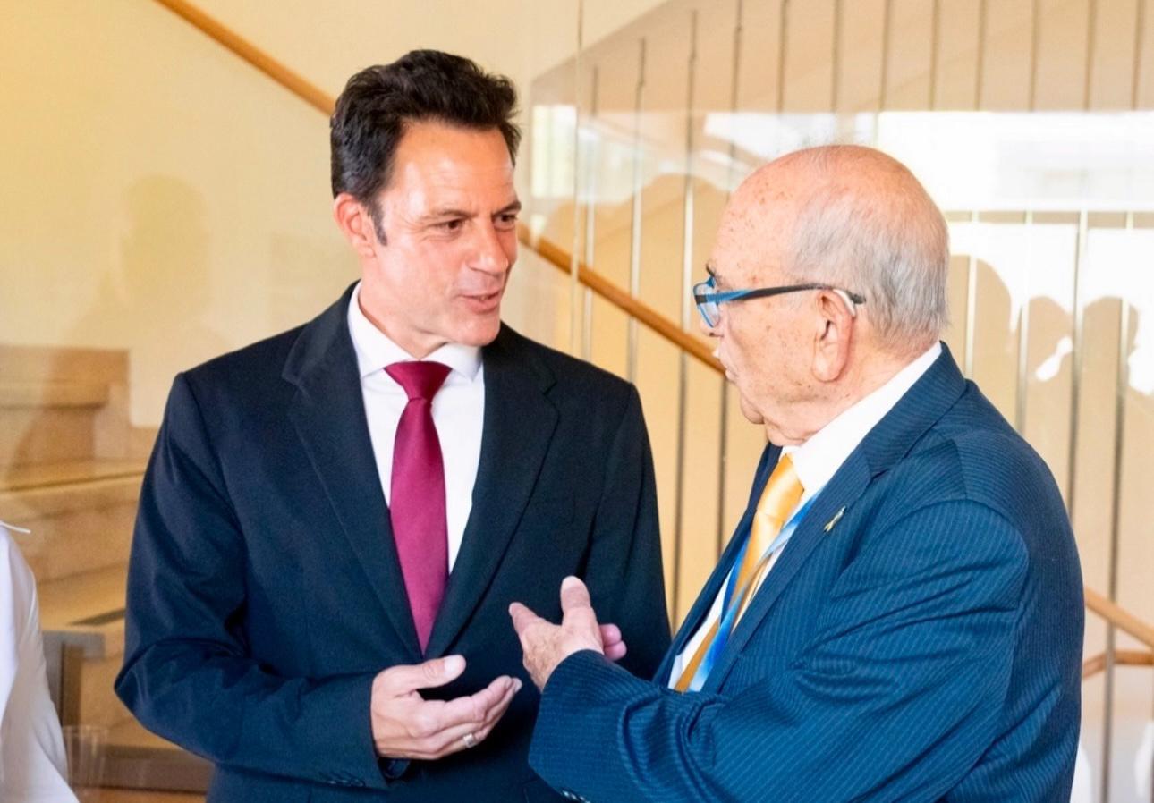 אות החלוצים