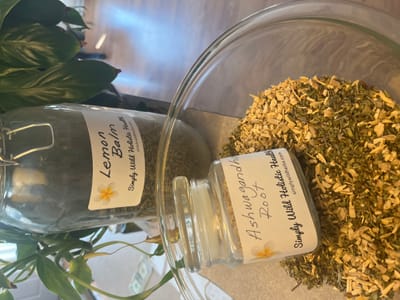 Herbal Powder Blends: An everyday apothacary