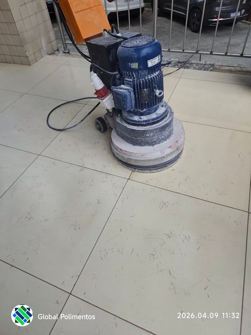 Polimento de granito