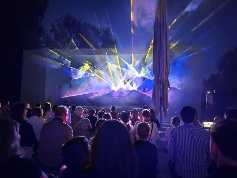 Open Air Show