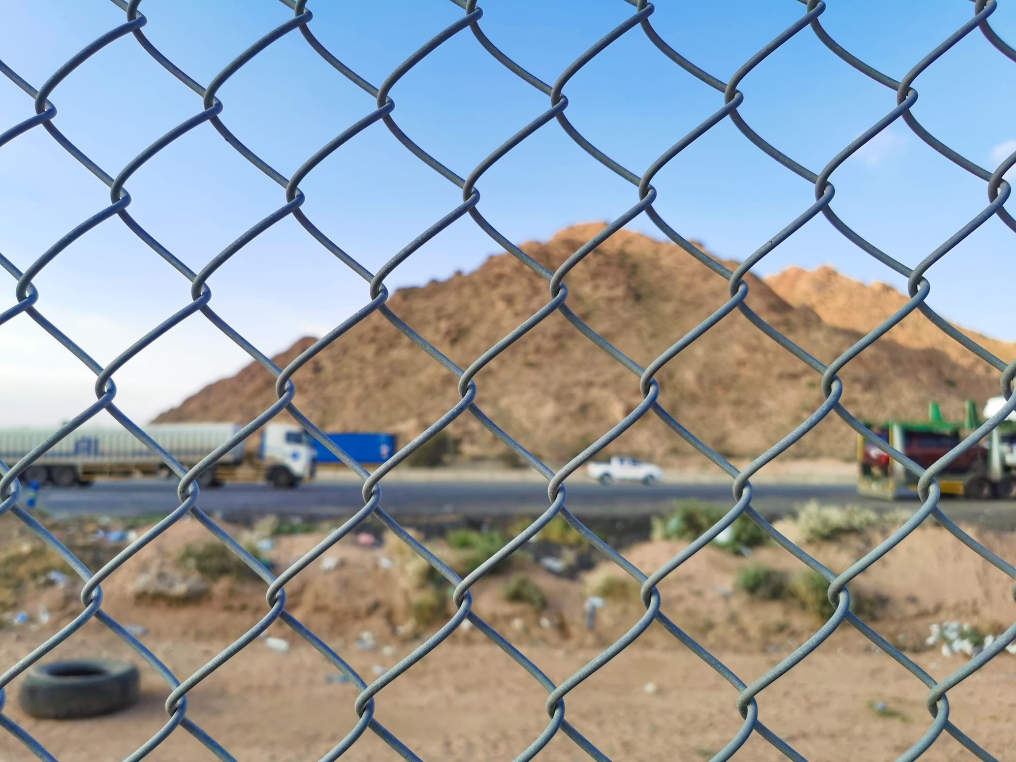 Fencing factory in Saudi Arabia, a guide to choosing and installing fencing from the world of fencing