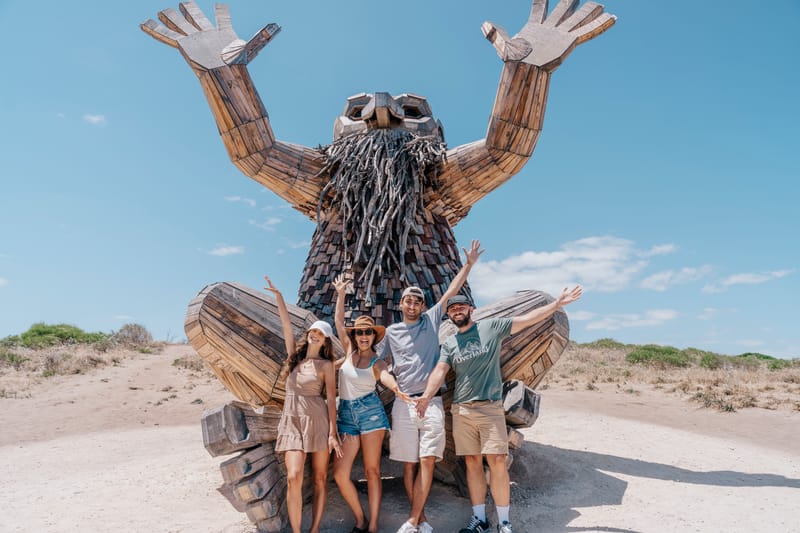 A DAY TRIP FROM PERTH: GIANTS OF MANDURAH AND BUSSELTON JETTY