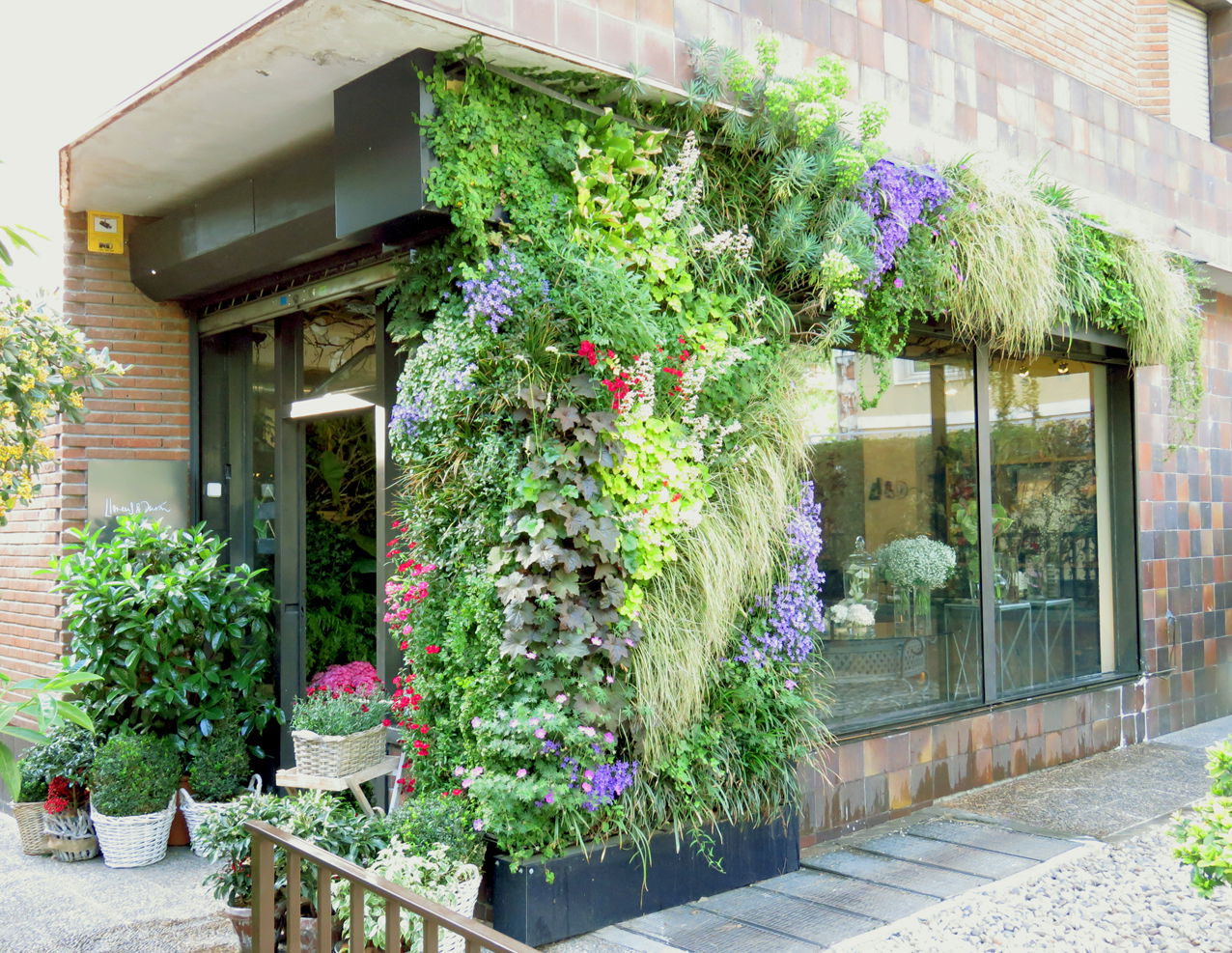 Jardín Vertical Floristería Llorents & Durán, Paseo de la Habana, Madrid”