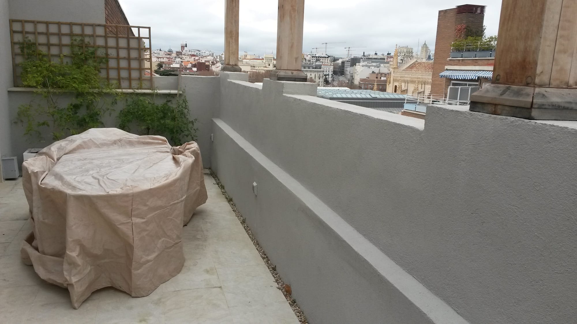 Terraza, Casado del Alisal sin Jardín Vertical, Madrid