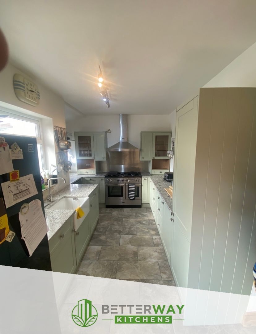 New Wren Sage Shaker