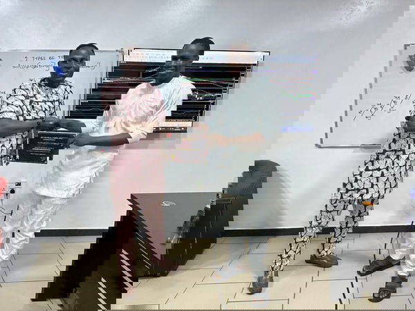 800 669e939362c1b