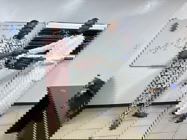 800 669e93bfd0269