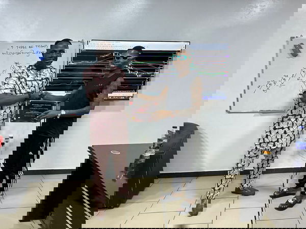 800 669e9421adf85