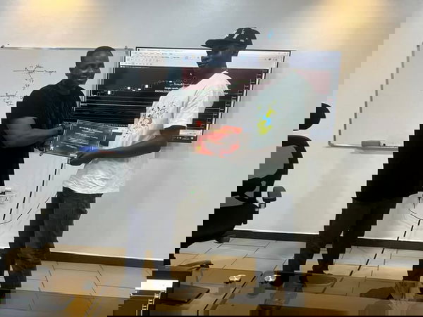 800 66fd395dd87c4
