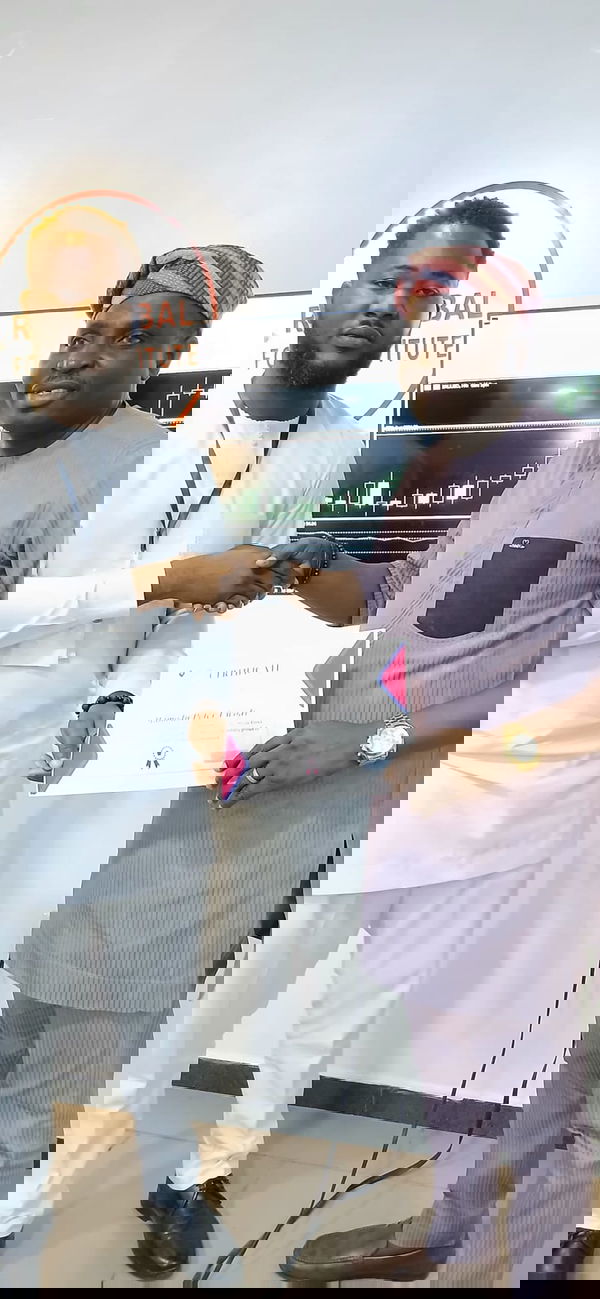 800 67ddb33aab8bd