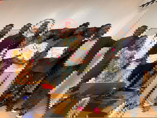 800 67ddb3bc05c93