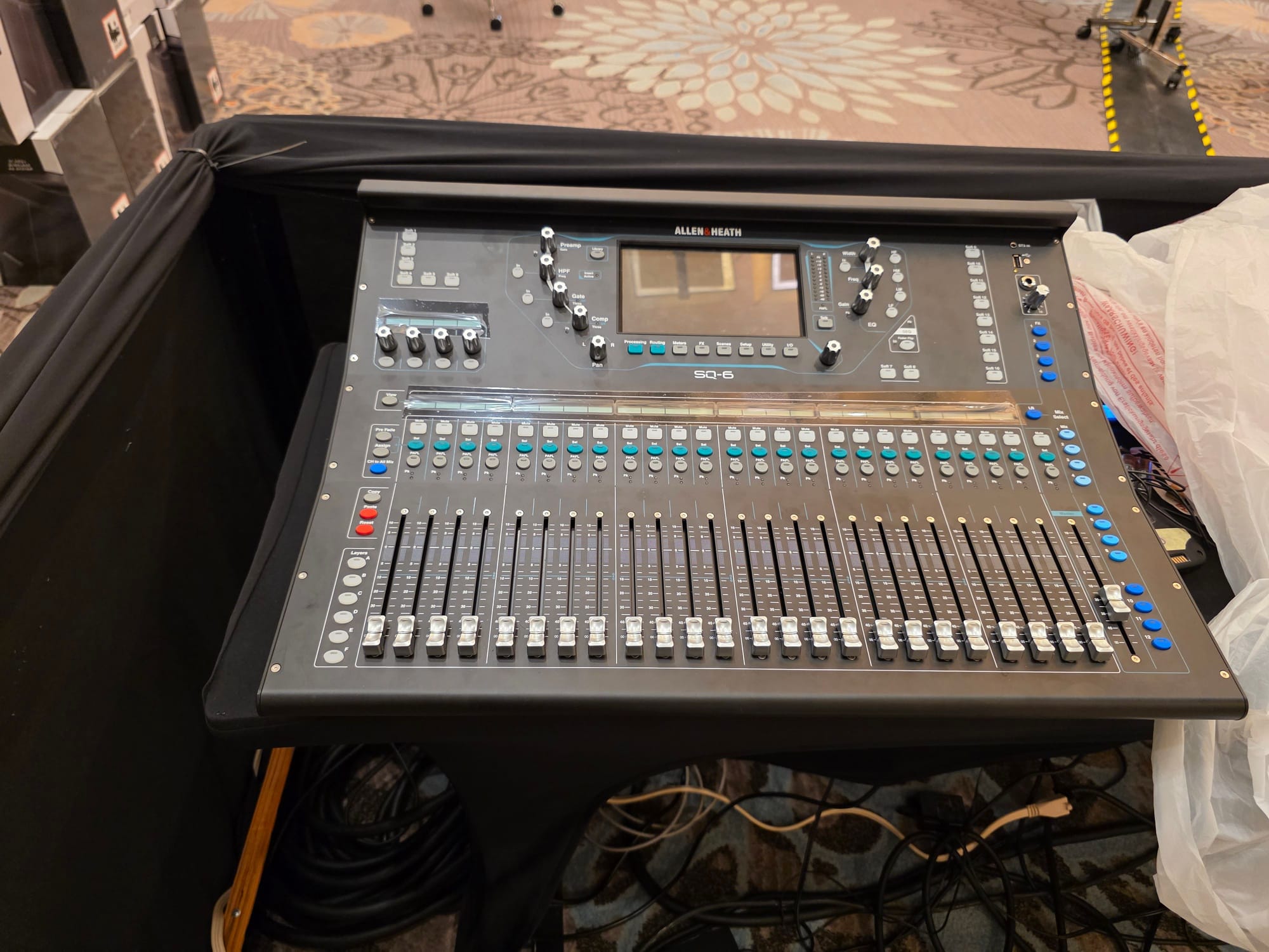 Allen & Heath SQ6