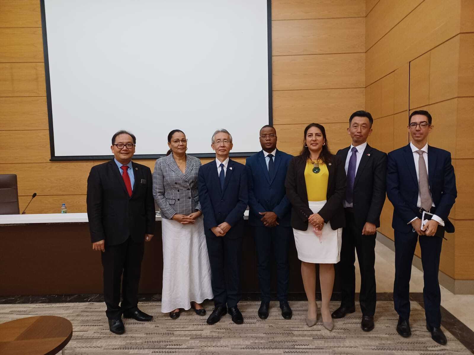 Flavio Nakaoka -Formador,  Maria Lola da Purificação - ANR-Angola Maruhashi Jiro - Embaixador do Japão em Angola  Flavio Antonio – ANR – ANGOLA Marcia Metran - Formadora Yoshihiro Miyamoto - Representante Chefe da JICA em Angola Lucas Oliveira Barbosa Lima – Repr. Embaixada do Brasil em Angola 