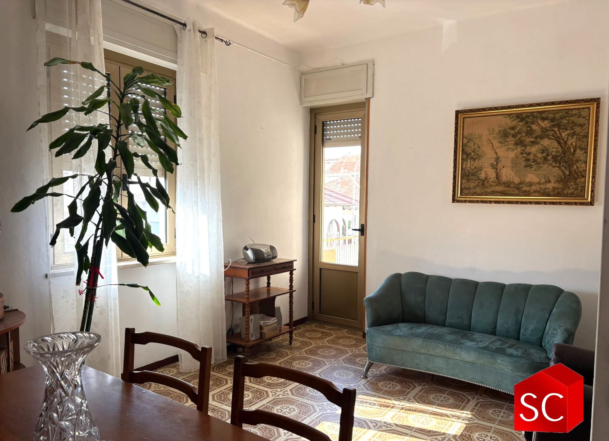 TRILOCALE CON BOX € 65.000
