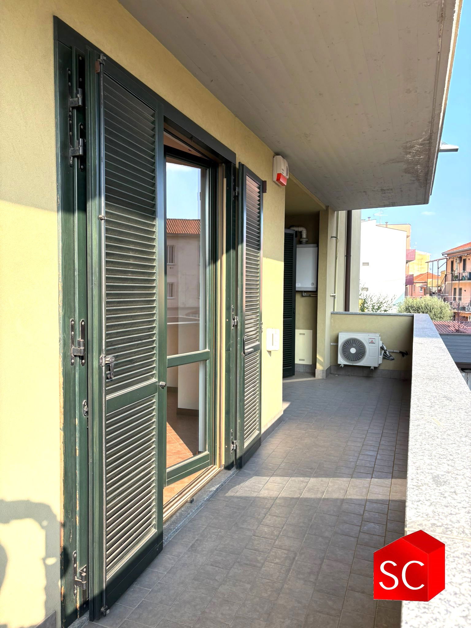 TRILOCALE RECENTE CON BOX DOPPIO € 175.000