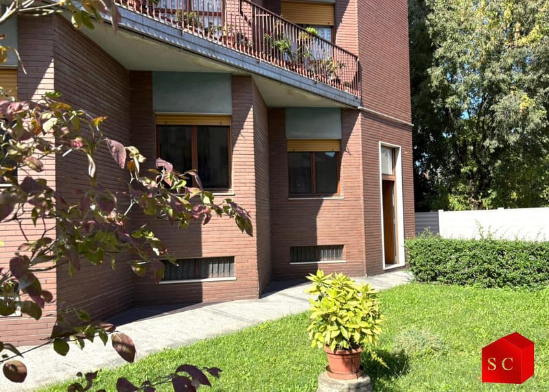 BILOCALE CON BOX DOPPIO €85.000