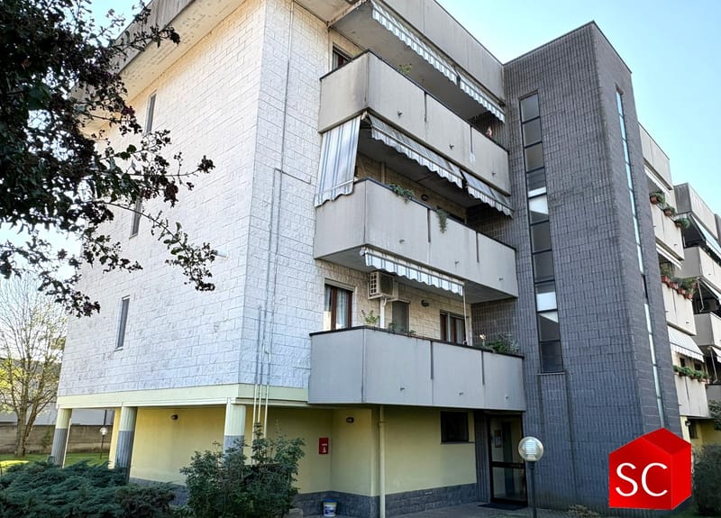 GAMBOLO' QUADRILOCALE CON BOX € 115.000